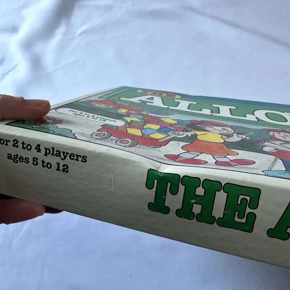 Vintage 1992 The Allowance Game Board Game